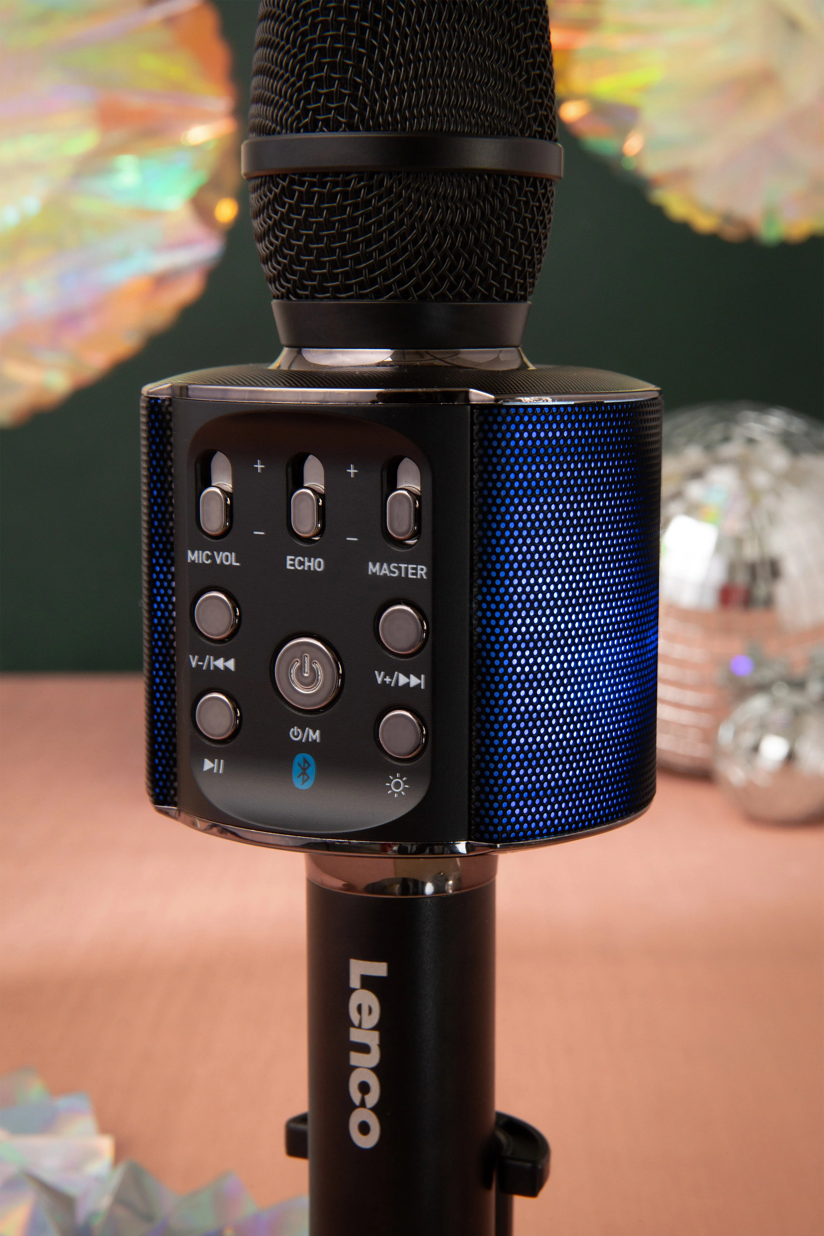 Lenco BMC-090BK - Microphone Bluetooth® pour karaoké avec enceinte et éclairage - Noir - Image 14
