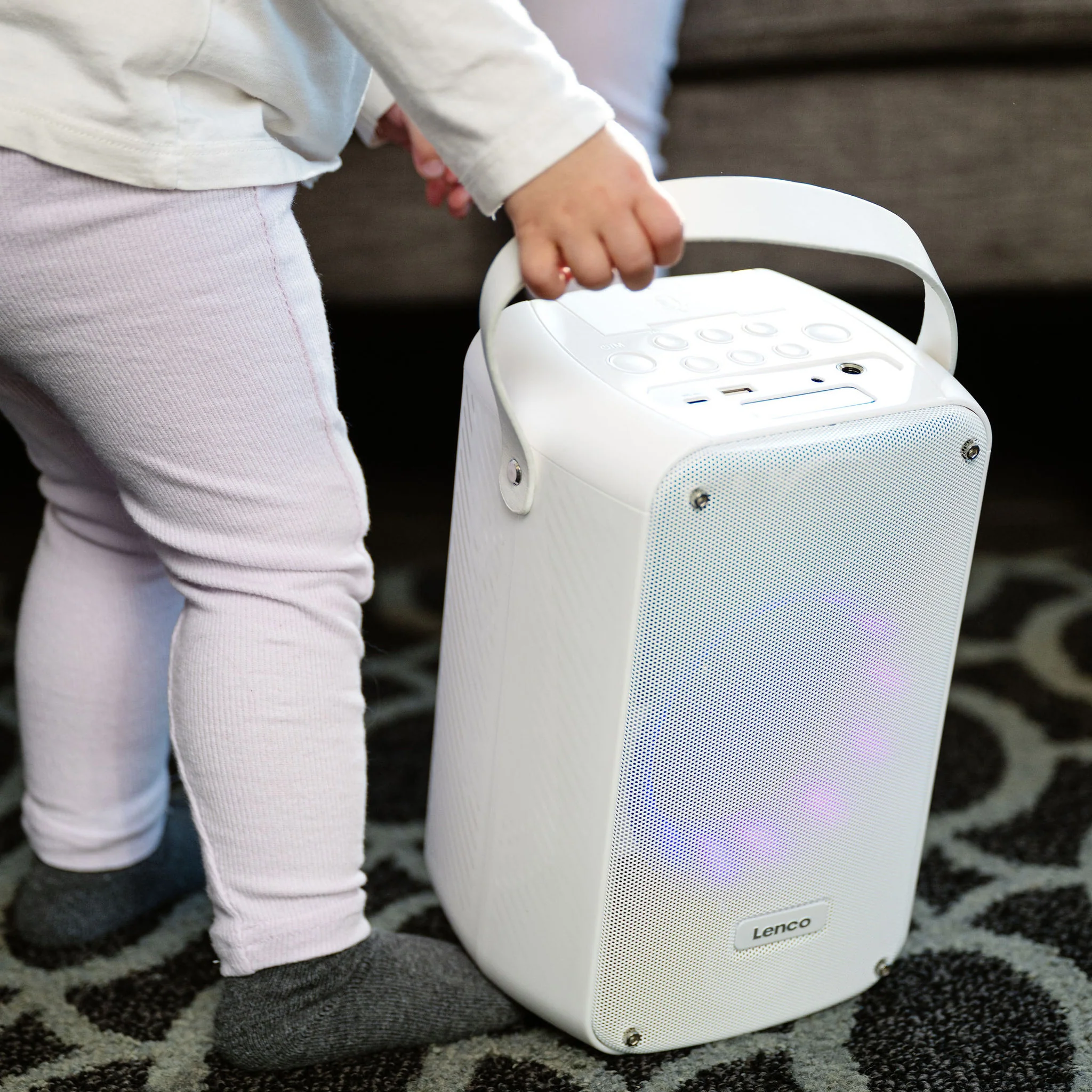 LENCO BTC-060WH - Ensemble de karaoké avec Bluetooth®, batterie rechargeable, microphone karaoké sans fil et éclairage LED disco - Blanc - Image 17