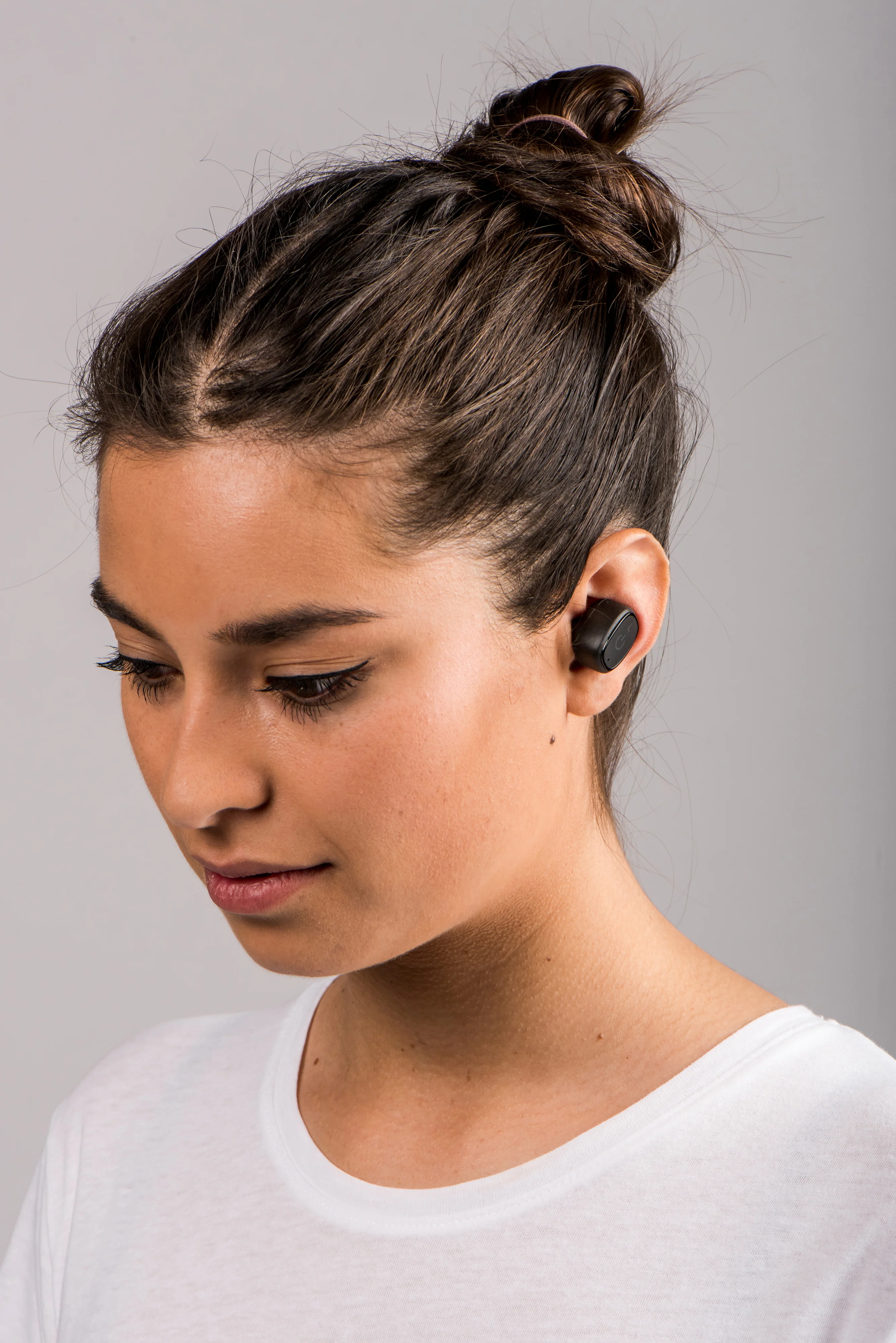 Lenco EPB-440BK - Ecouteurs Bluetooth® intra-auriculaires étanches avec station de chargement - Noir - Image 15