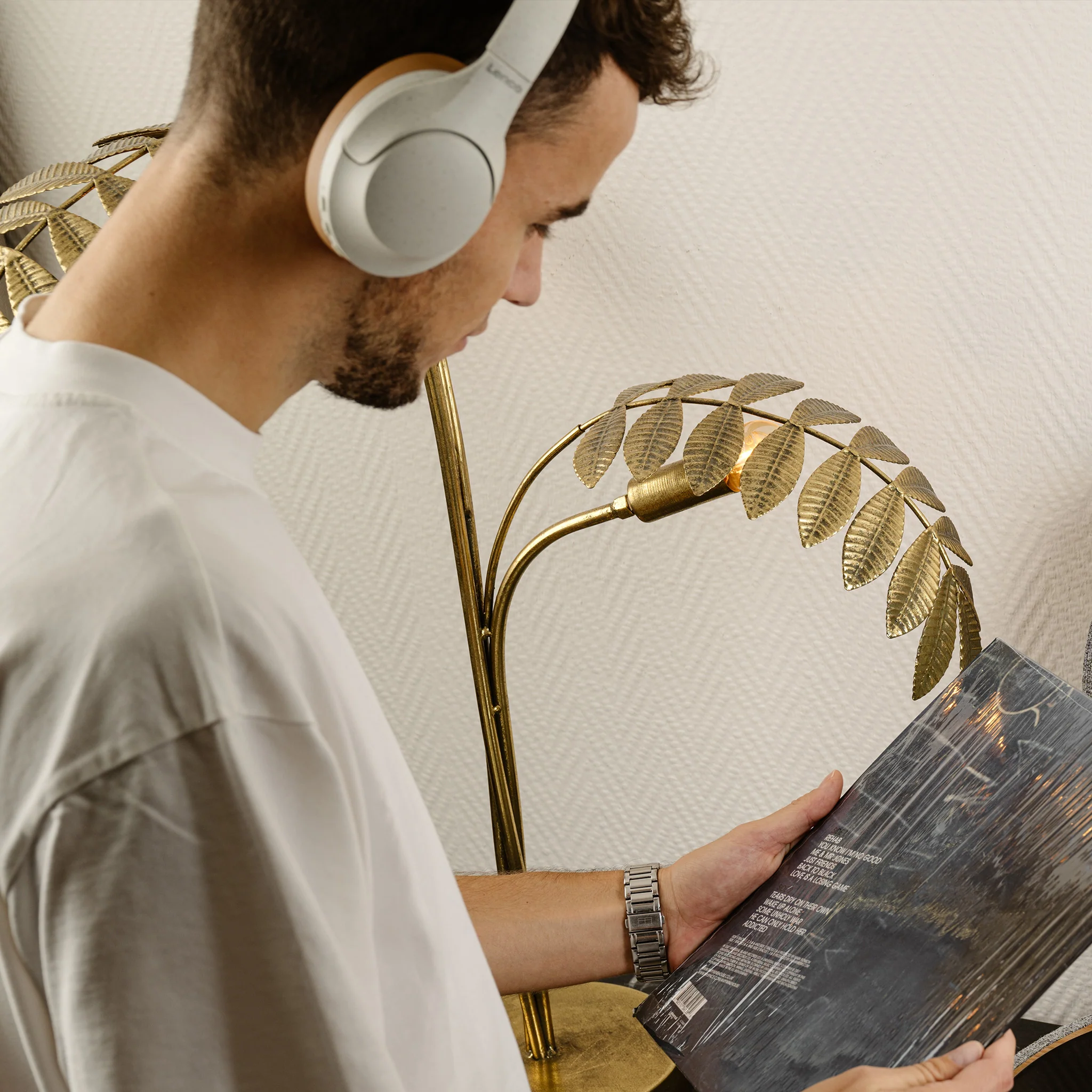 Lenco HPB-830GY - Casque sans fil Bluetooth® avec réduction de bruit active et microphones intégrés - Gris/Blanc - Image 24