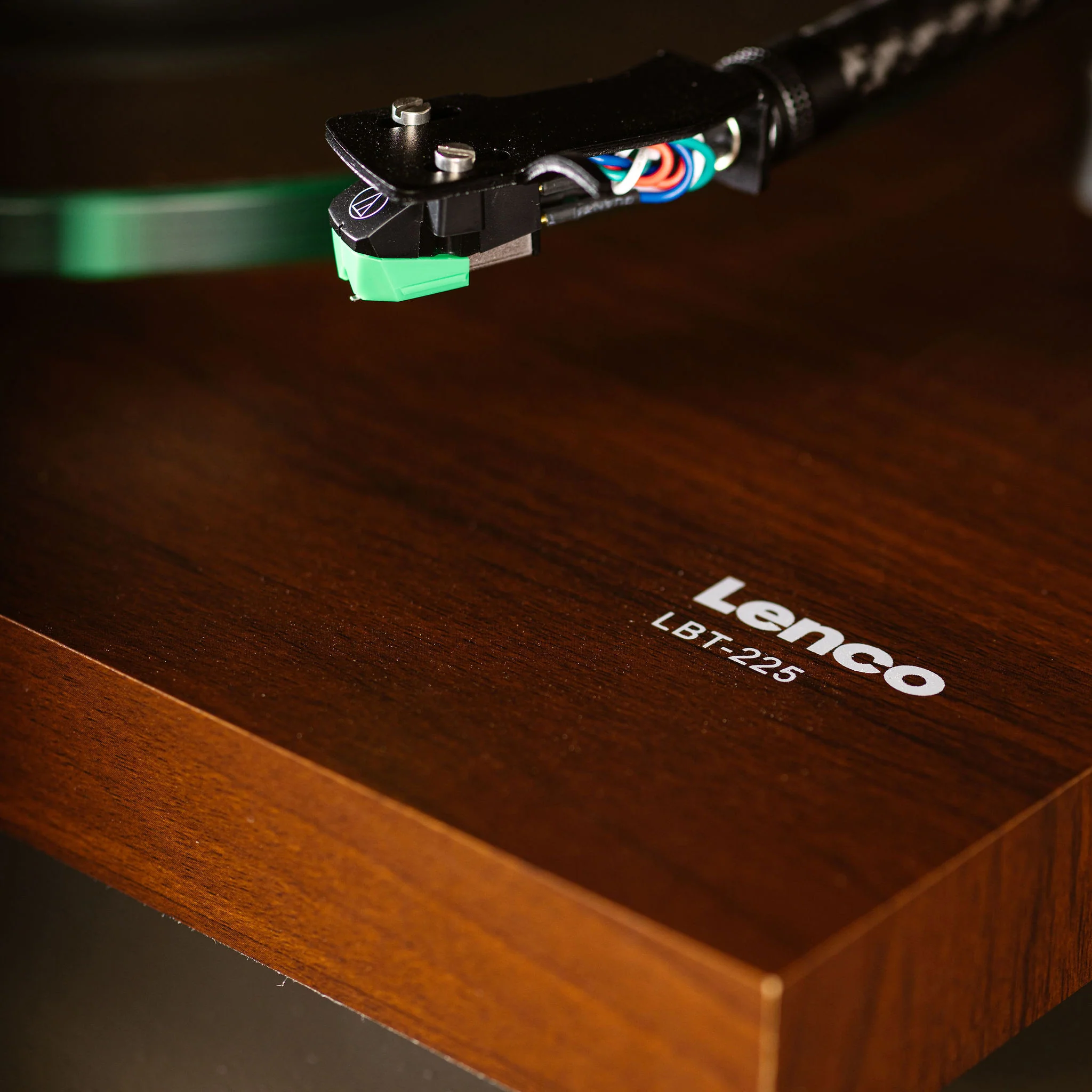 Lenco LBT-225WA - Platine avec transmission Bluetooth® - marron foncé - Image 25
