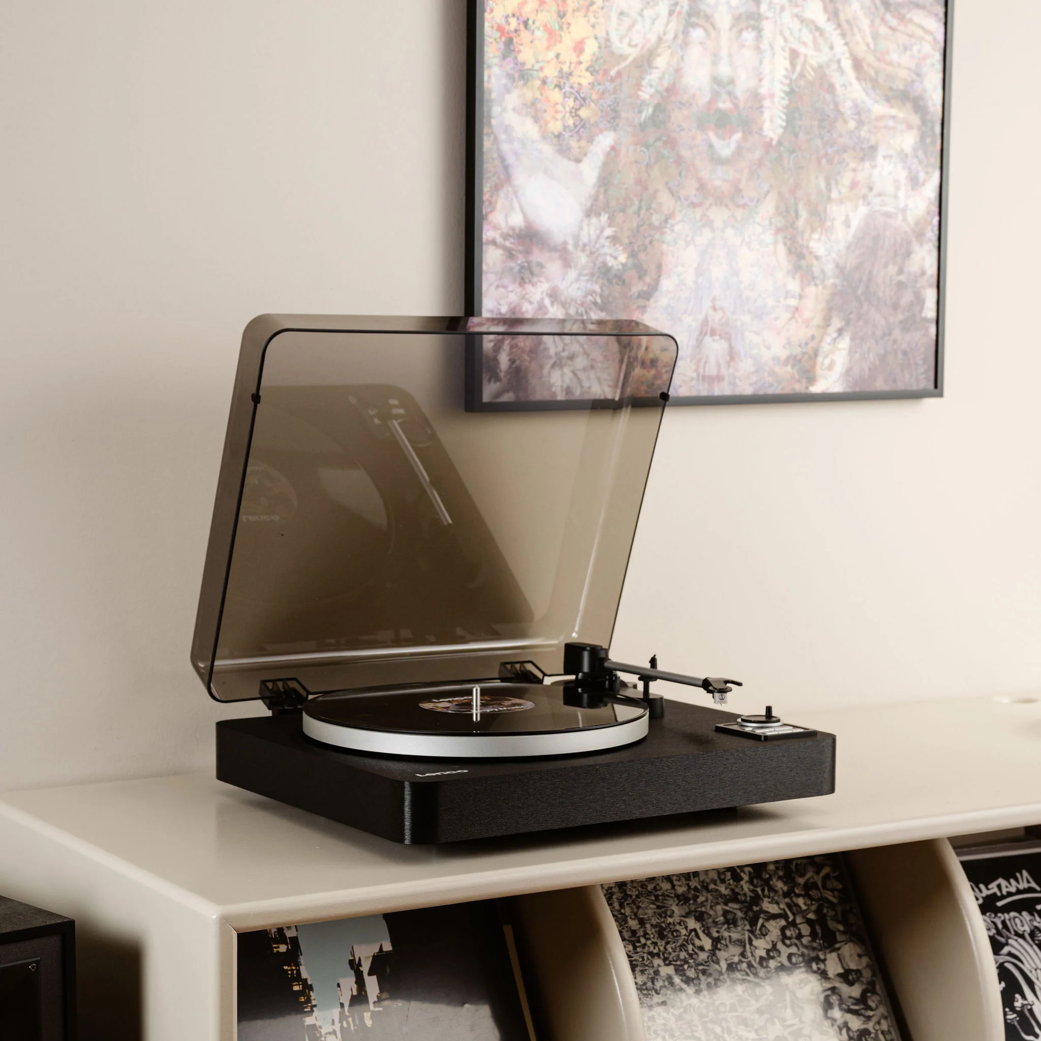 Lenco LBTA-165BK - Platine vinyle entièrement automatique avec transmission Bluetooth® et préamplificateur - Plateau et bras de lecture en métal - Noir - Image 14