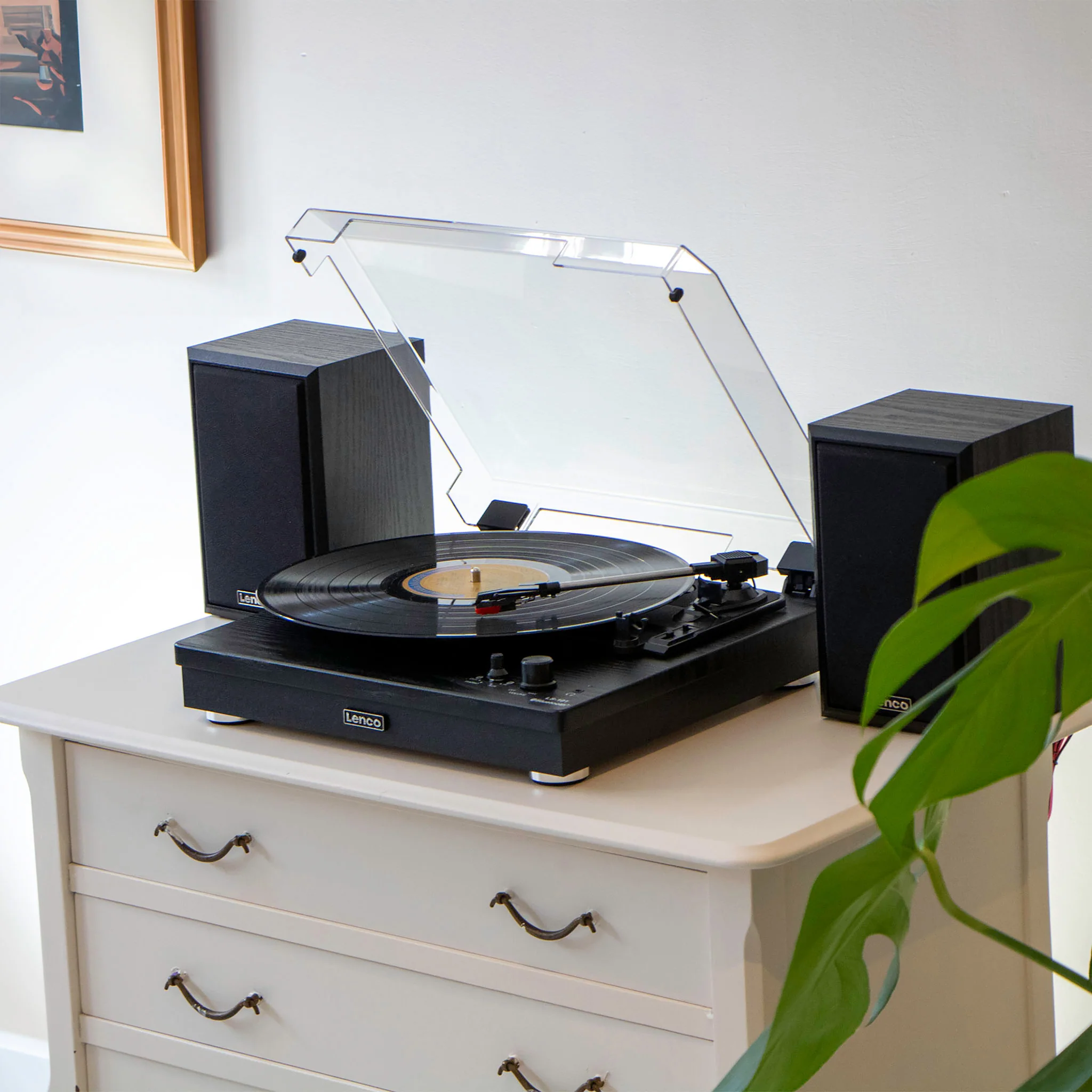 Lenco LS-100BK - Platine vinyle avec réception Bluetooth® et deux enceintes externes - Noir - Image 12
