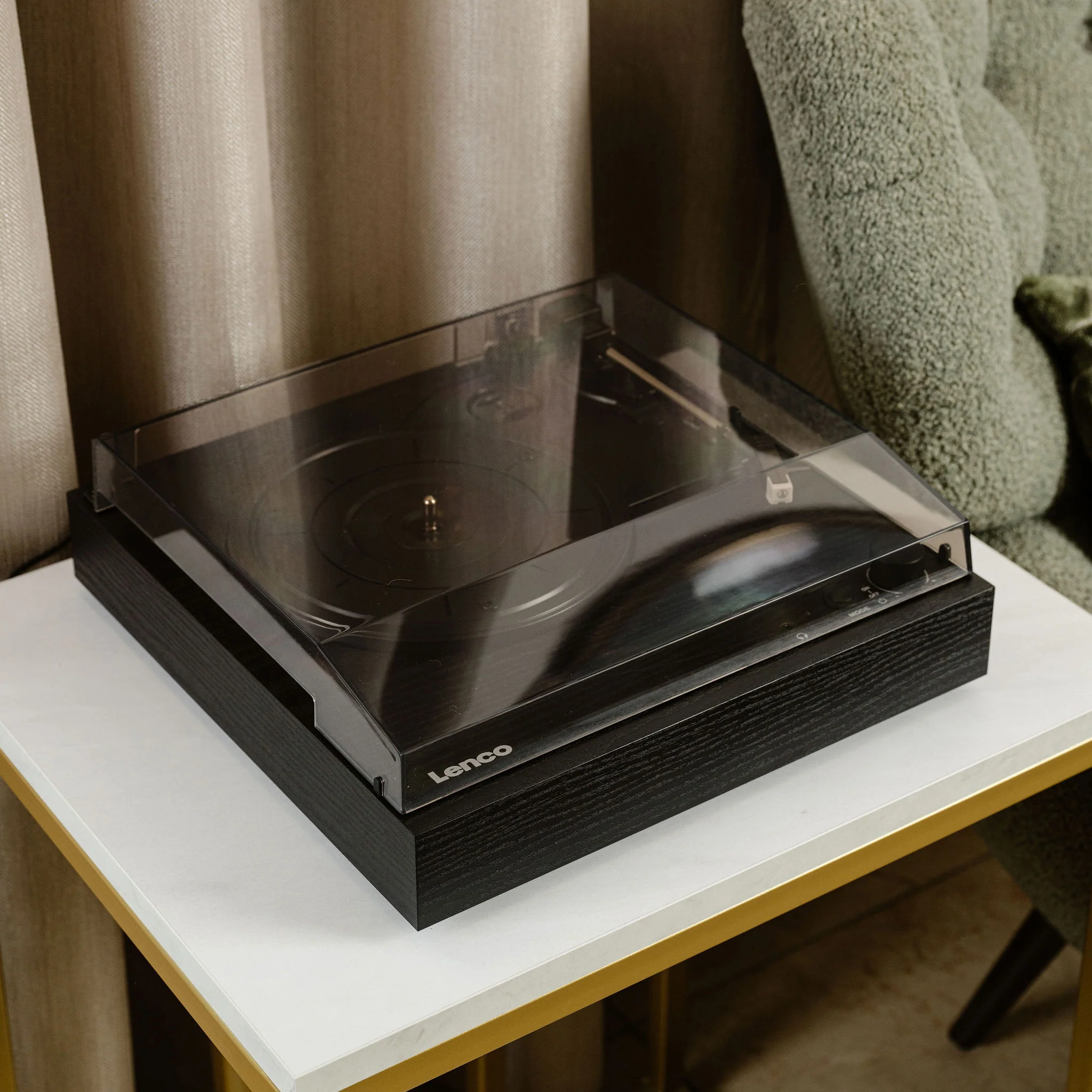 Lenco LS-15BK - Platine vinyle avec Bluetooth®, deux haut-parleurs intégrés et cellule AT3600L - Noir - Image 15