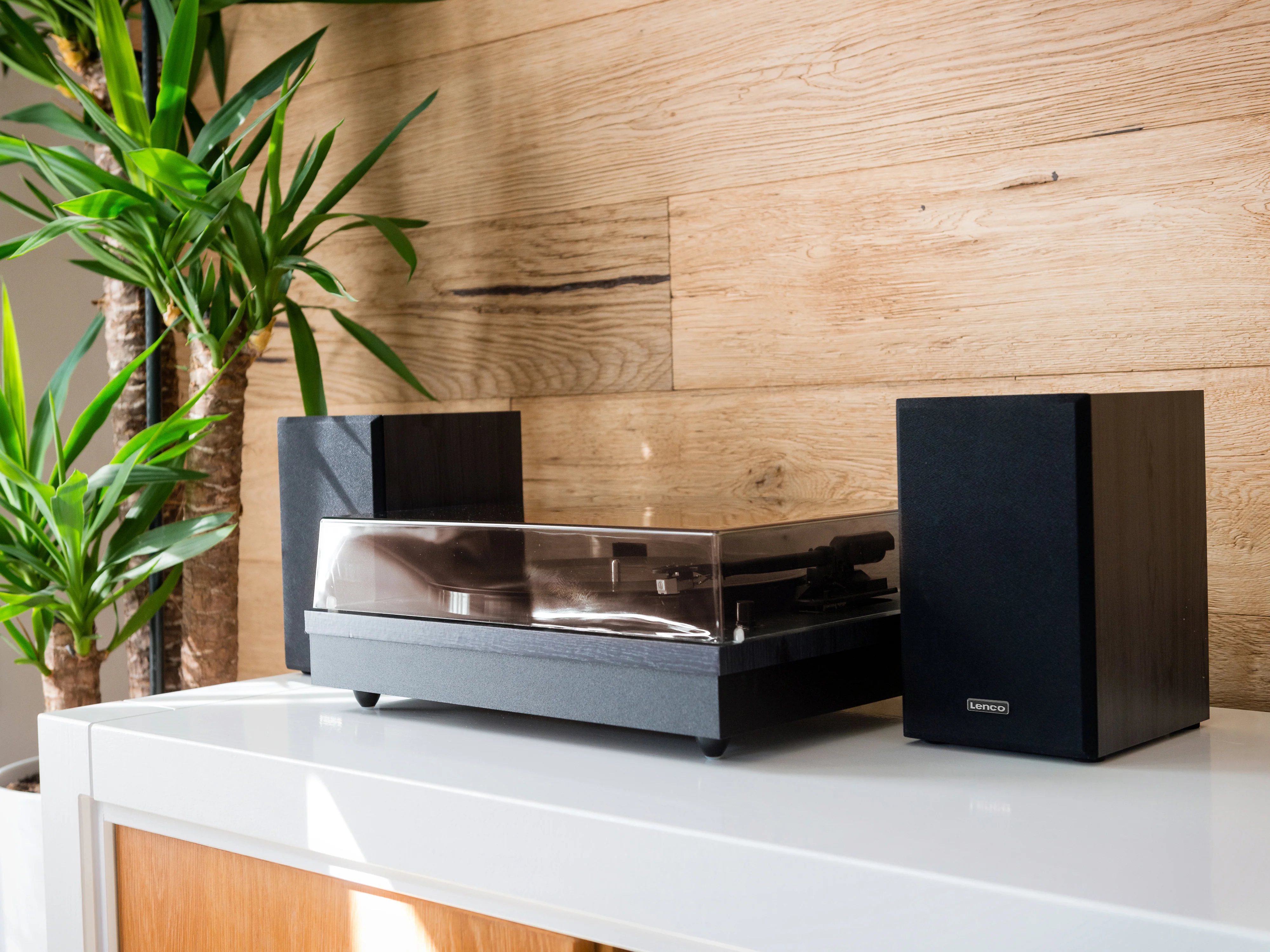Lenco LS-300BK - Platine avec Bluetooth® et deux haut-parleurs externes - Noir - Image 14