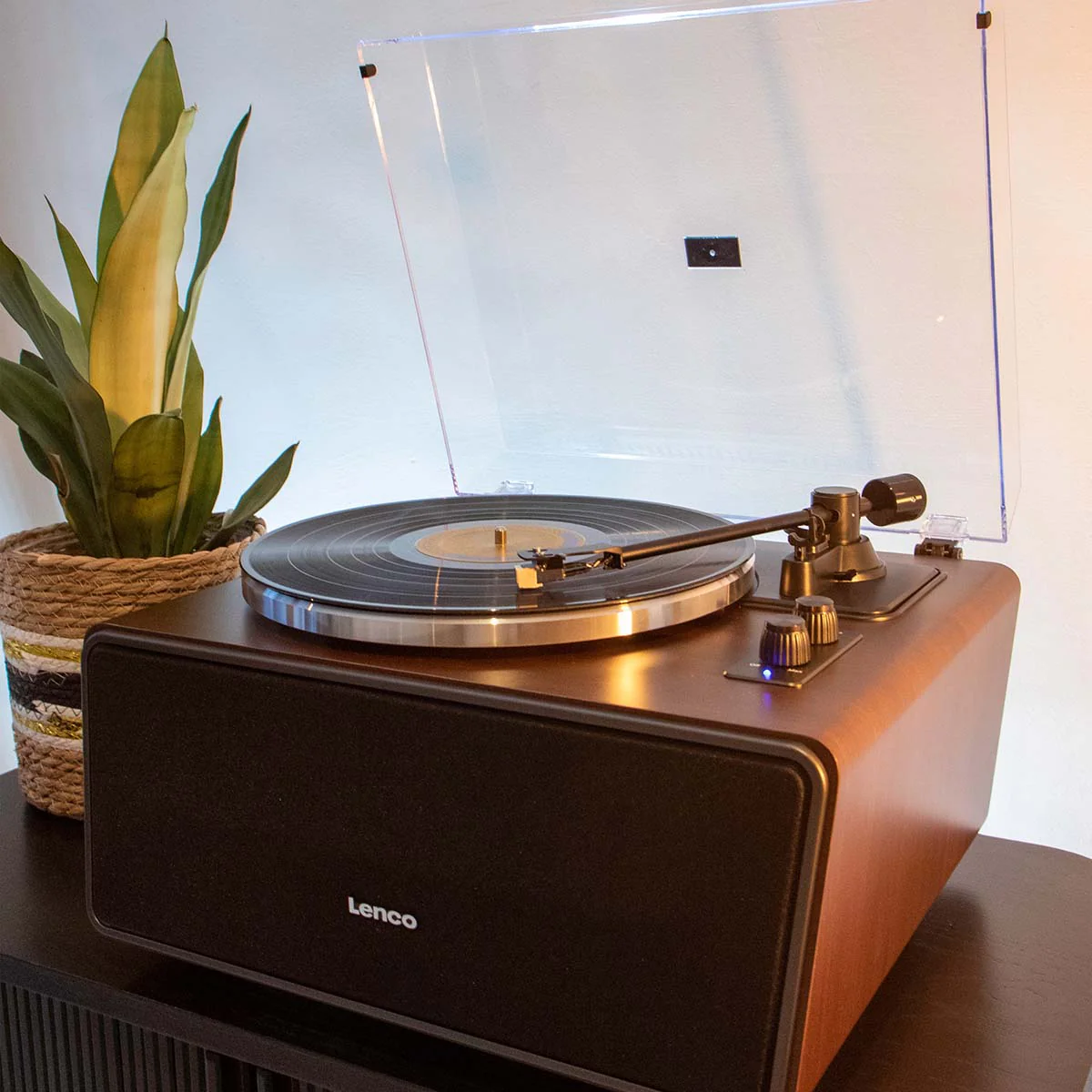Lenco LS-470WA - Platine vinyle avec haut-parleurs intégrés et Bluetooth® - Noyer - Image 28
