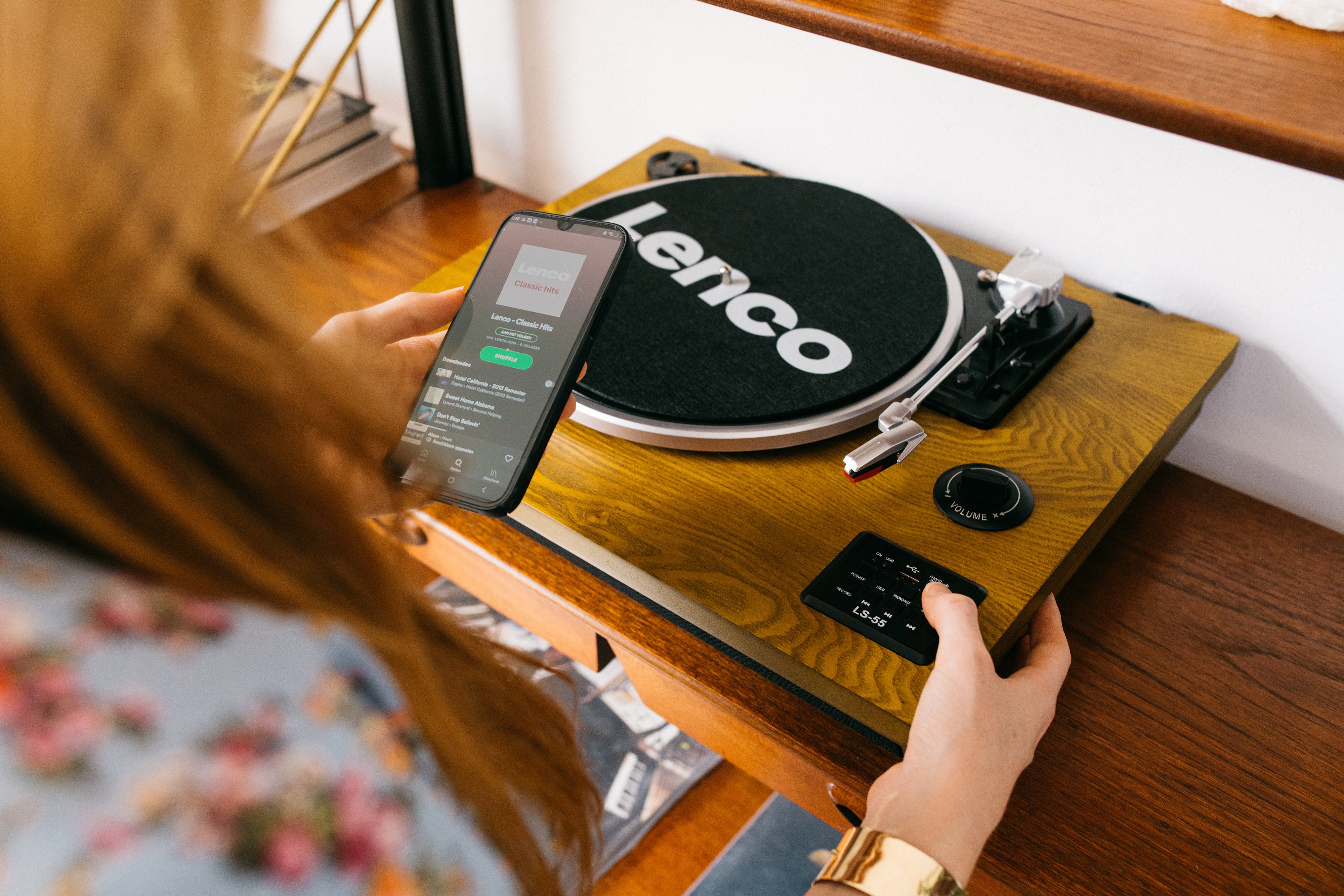 Lenco LS-55WA - Platine vinyle avec Bluetooth®, USB, MP3, haut-parleurs - Bois - Image 15