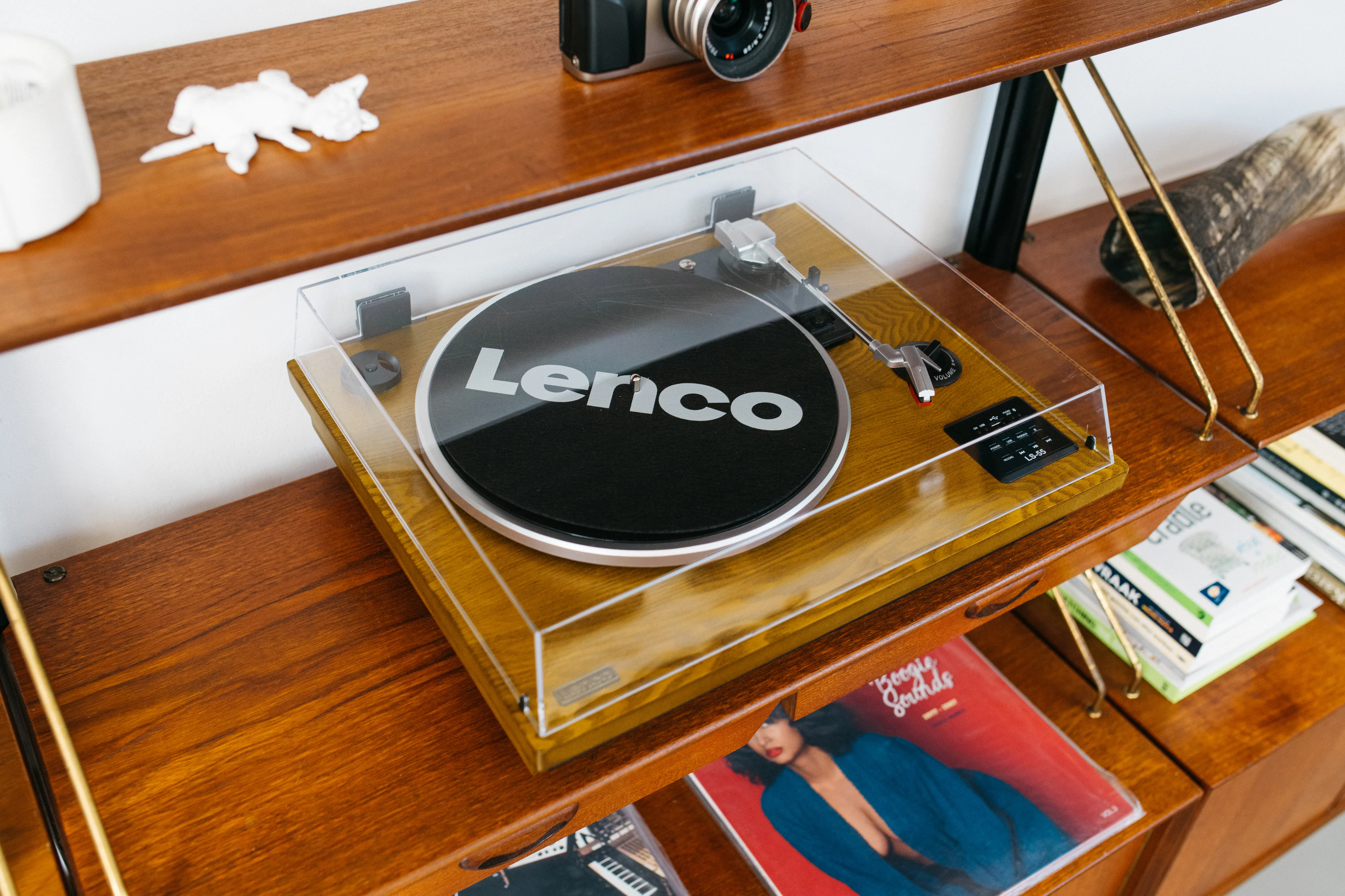 Lenco LS-55WA - Platine vinyle avec Bluetooth®, USB, MP3, haut-parleurs - Bois - Image 16