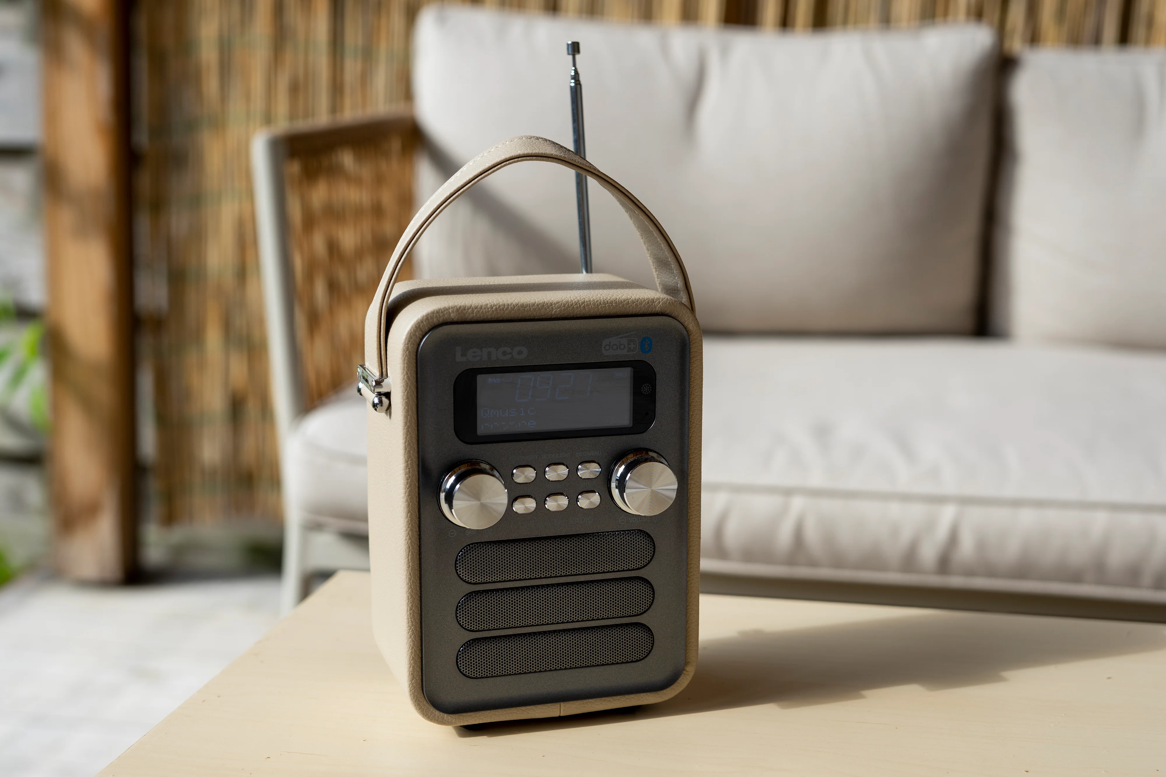 Lenco PDR-051TPSI - Radio DAB+/ FM avec Bluetooth® - Taupe - Image 12