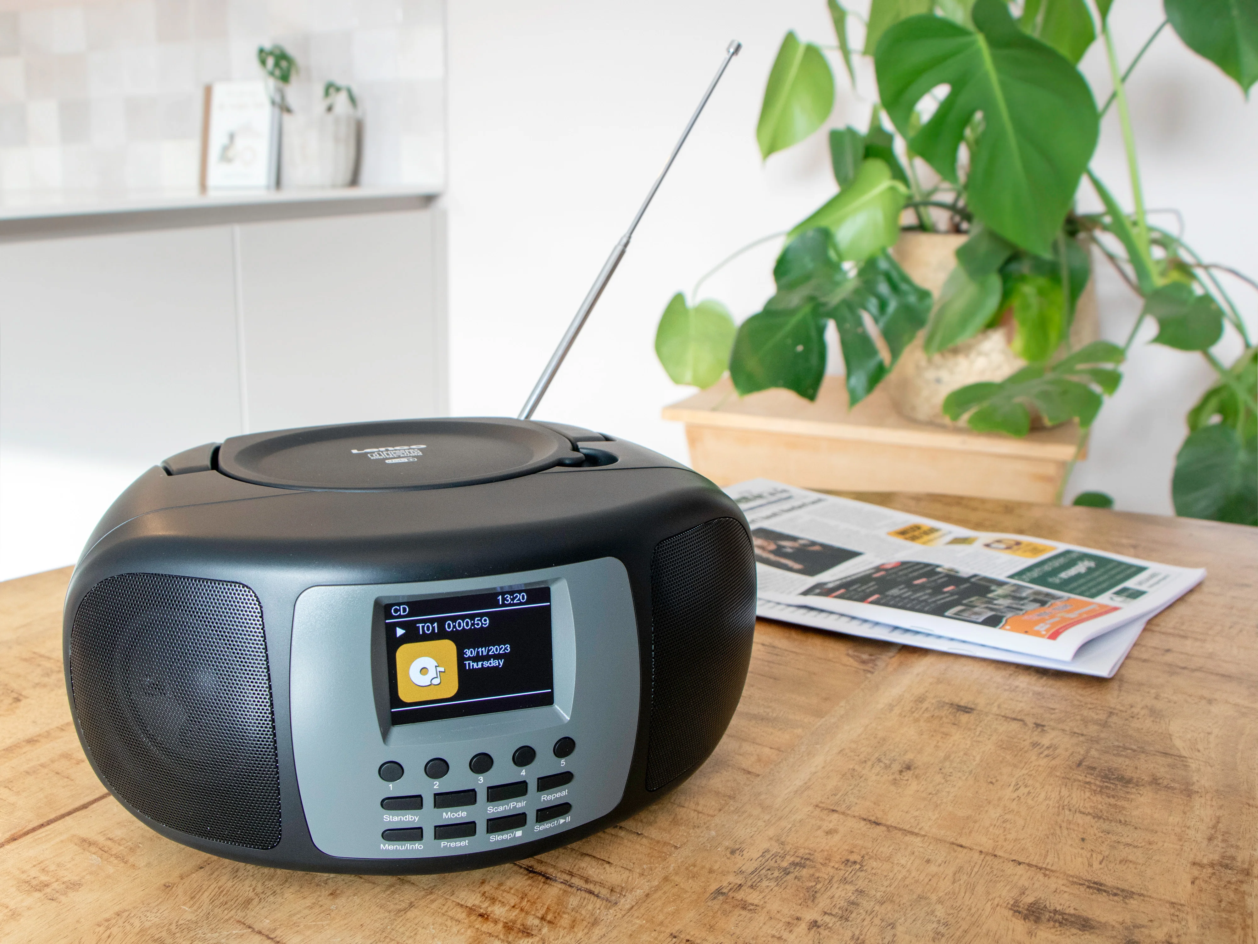 Lenco SCD-860BK - Radio portable DAB+/FM avec Bluetooth®, lecteur CD et grand écran couleur LCD - Noir - Image 23