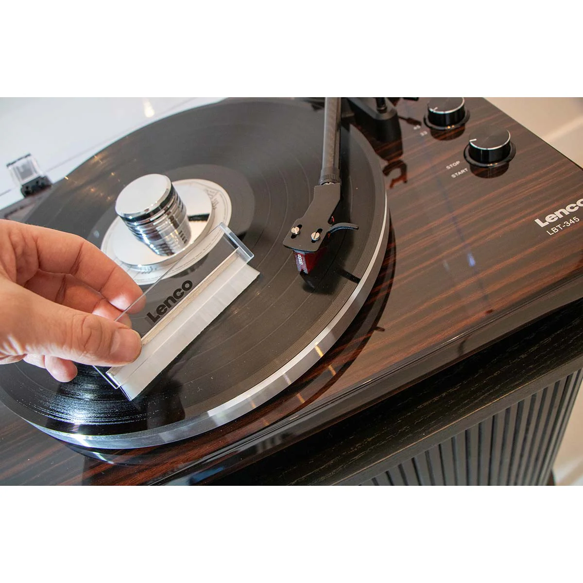 Lenco TTA-12IN1PRO - Set d'accessoires professionnel 12-en-1 pour platine vinyle et kit de nettoyage pour disques vinyles - Argent - Image 24