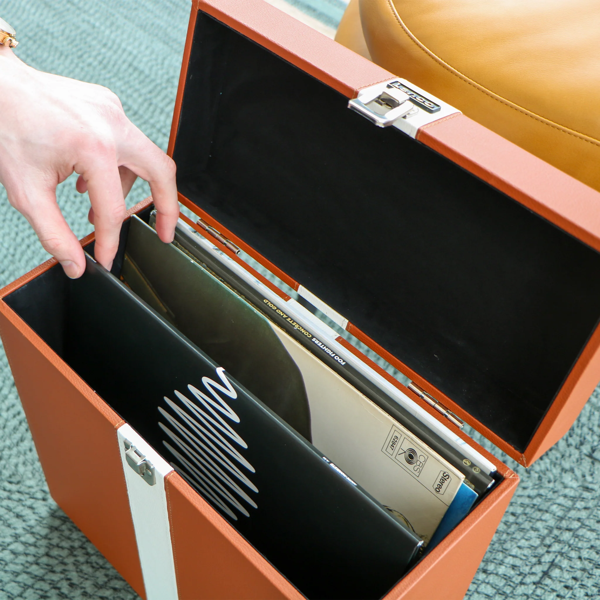 Lenco TTA-301BNWH - Valise de rangement pour max. 30 vinyles - Image 12